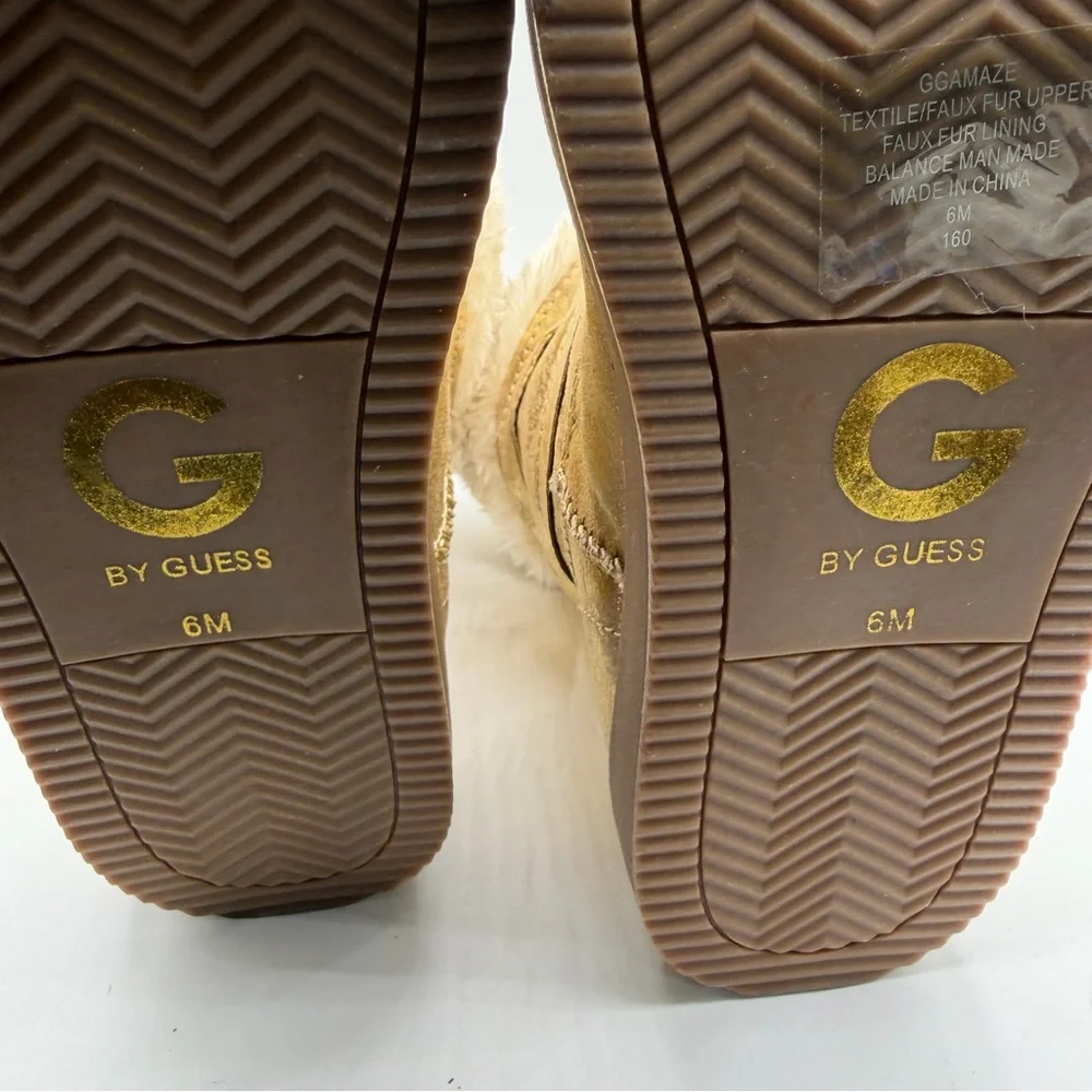 G by Guess Gold Metallic Faux Fur Fold Over Winter Boots Women’s 6 NWOB
